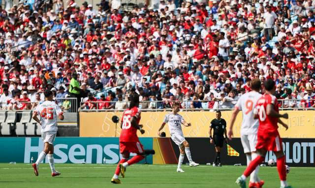 德甲冠军马慕尼黑失利，对手本菲卡近1亿奖金入账